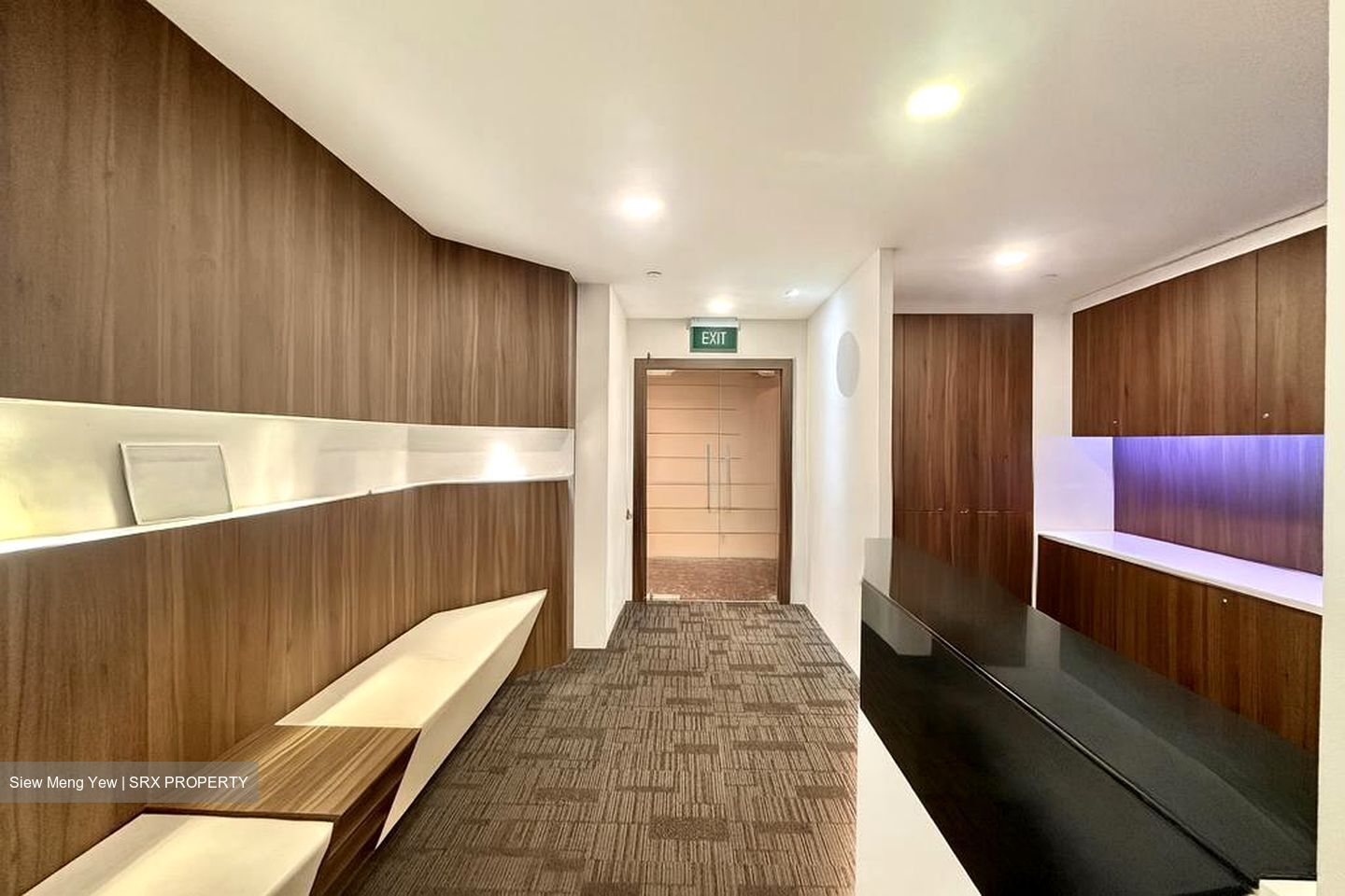 International Plaza (D2), Office #521653961